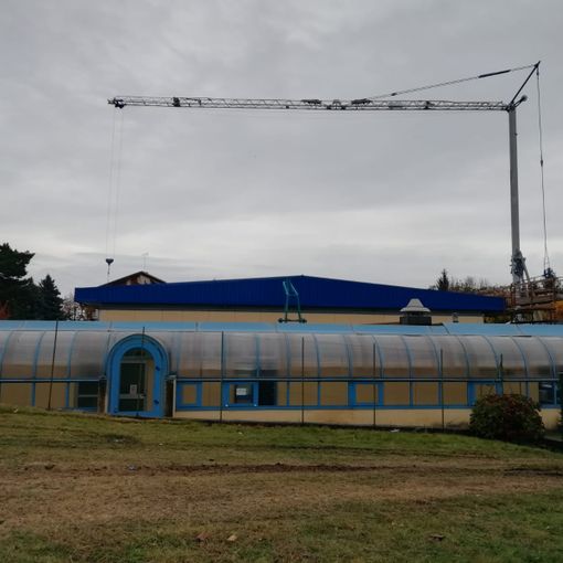 I lavori in dirittura di arrivo alla piscina di Luserna San Giovanni