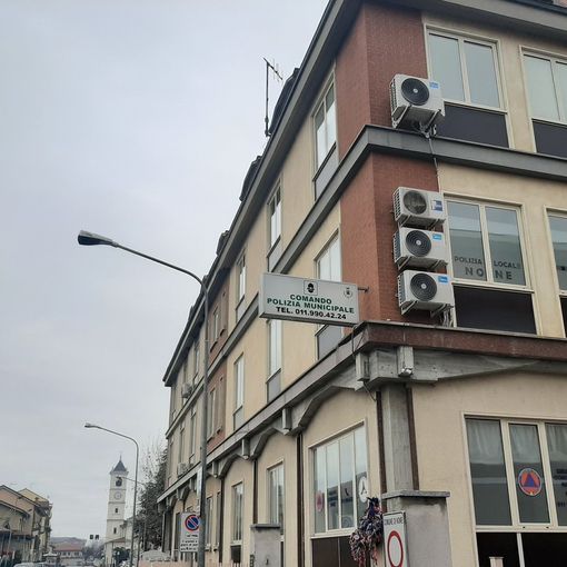 Il comando di polizia locale di None