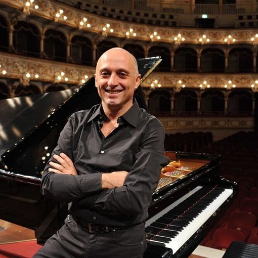 L’Accademia di Musica di Pinerolo apre con il pianista Lupo