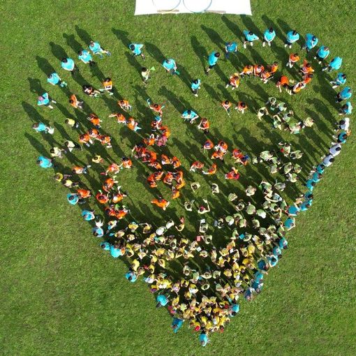 Il cuore realizzato durante l’inaugurazione delle Abbadiadi