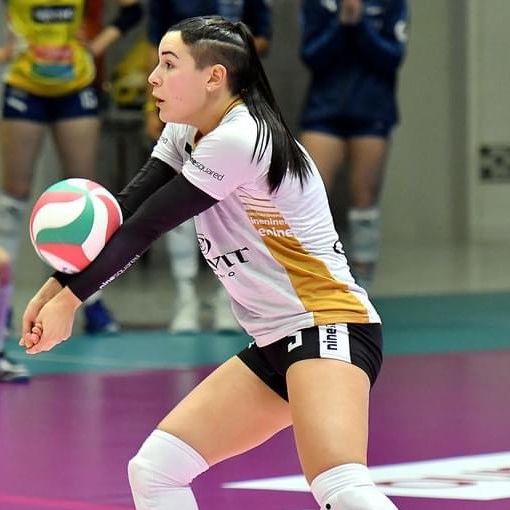 Ilenia Moro in azione