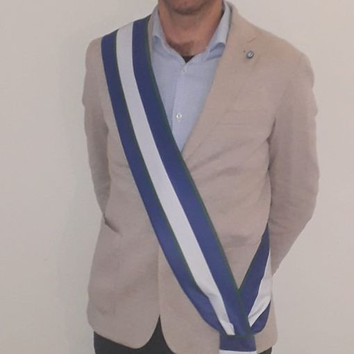 Il presidente Luigi Carignano con la nuova fascia