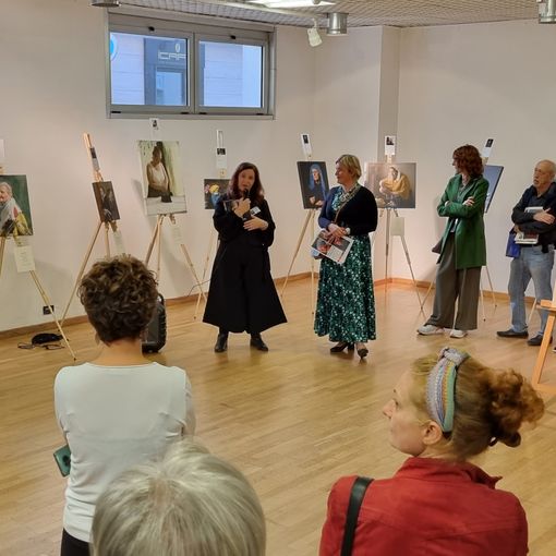 L’inaugurazione della mostra nella Sala Caramba