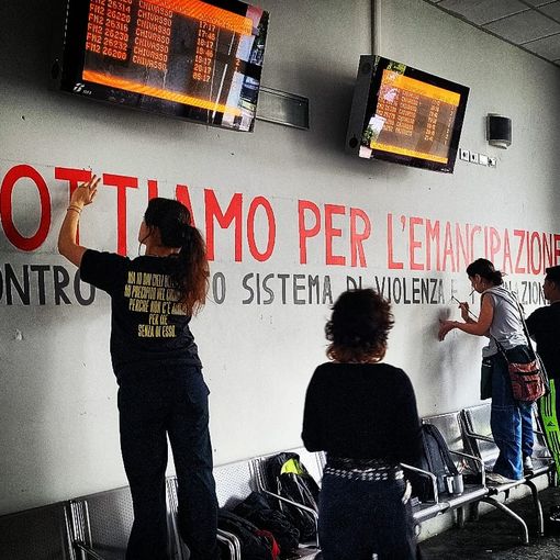 I giovani delle superiori al lavoro in sala d’attesa