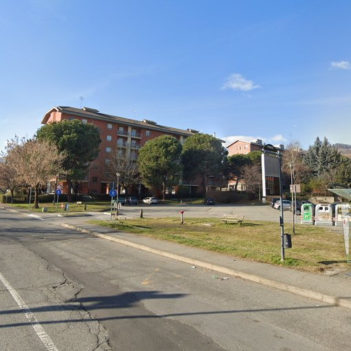 Piazza Avis a Pinerolo