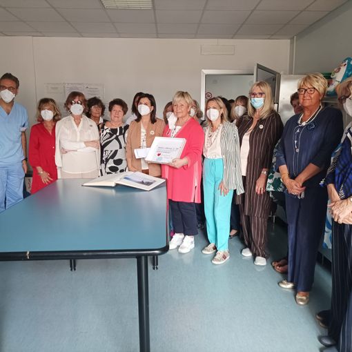 La presentazione della donazione in ospedale