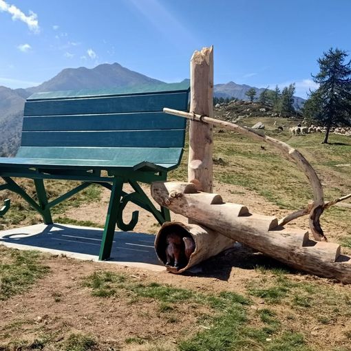La panchina gigante al Laz Arà