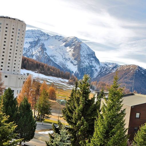Sestriere oggi festeggia l’autunno con la castagnata