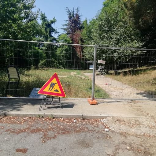 I torresi vogliono veder riaperti i giardini della Rosa Bianca chiusi a causa del cantiere Smat