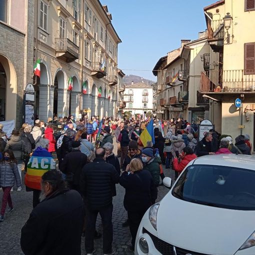 La manifestazione per la pace dello scorso 6 marzo a Torre Pellice