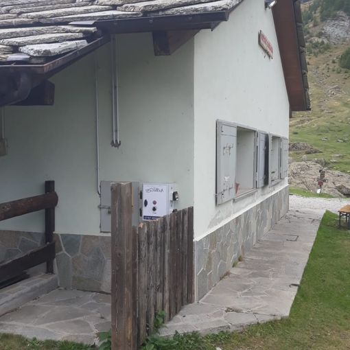 La colonnina di ricarica bici elettriche al rifugio Barbara