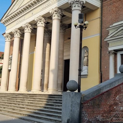 La chiesa di Santa Maria del Borgo di Vigone