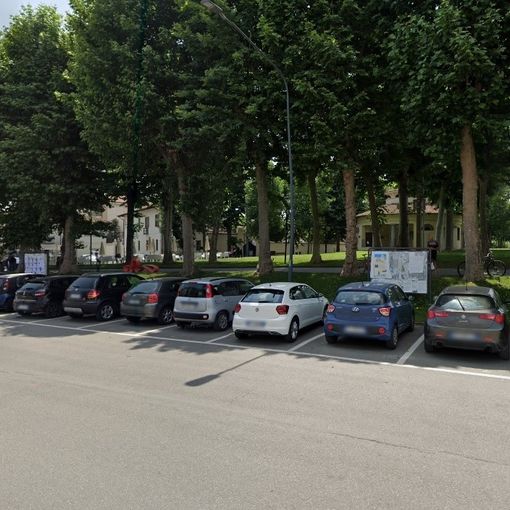 I Viali di piazza Clemente Corte dove si trovano le Panchine d’artista