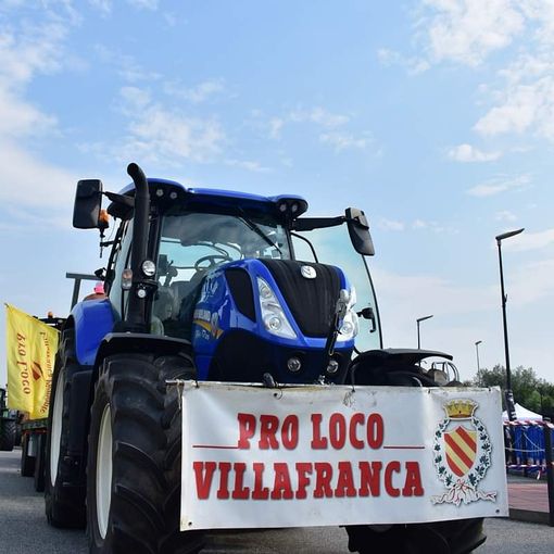 A Villafranca Piemonte trattori in passerella per il Villa Tractor Beer Fest