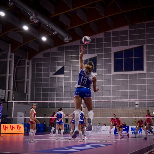 La polemica è scoppiata durante una discussione sul volley e sugli impianti sportivi (Foto di Cinzia Consolati)