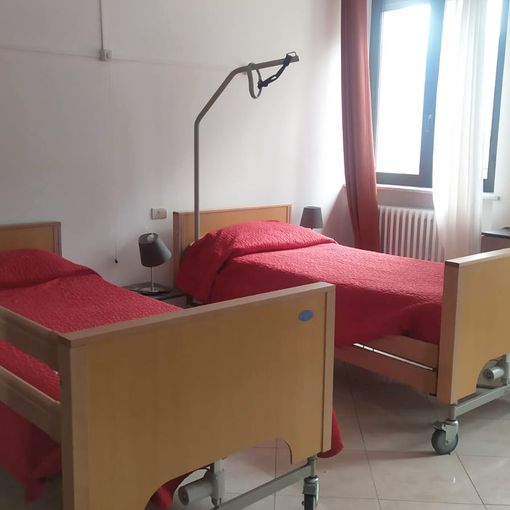 I nuovi letti elettrici per la degenza