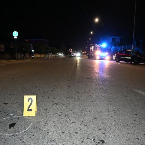 Travolge una coppia di fidanzati, muore un giovane a Volvera