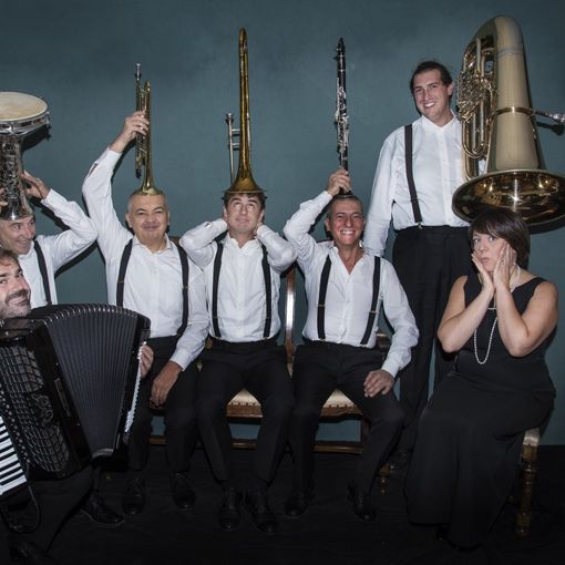 Il gruppo Mishkalé