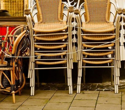 I negozianti chiedono aiuto: &quot;Dai risparmi sui buoni pasto un fondo per riparare ai danni da lockdown e smartworking&quot;