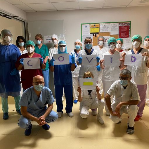 L'ospedale di Pinerolo chiude un reparto Covid, a Rivoli diminuiscono i ricoverati