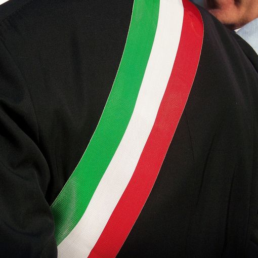 Coronavirus, i sindacati scrivono ai sindaci dell'area metropolitana: &quot;Limitiamo le disuguaglianze sociali nella difficoltà&quot;