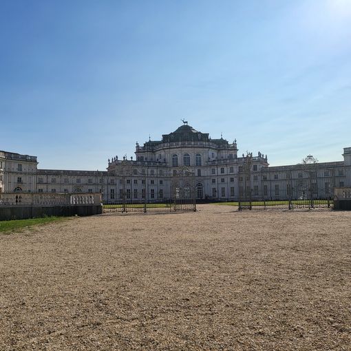 All'ombra della Palazzina di Caccia, prende vita il pane di Stupinigi
