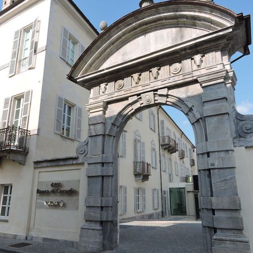 sede banca di Caraglio
