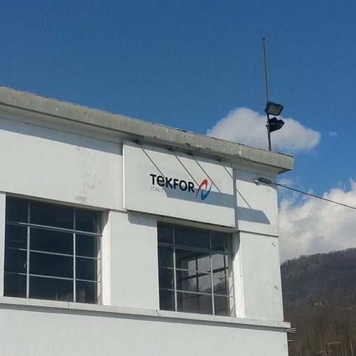 Lo stabilimento di Villar Perosa con ancora il logo della precedente proprietà