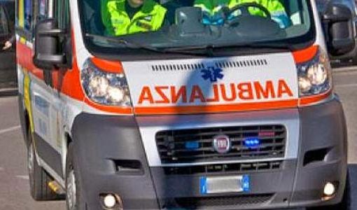 Piossasco, scontro tra due auto: conducenti ricoverati in codice giallo