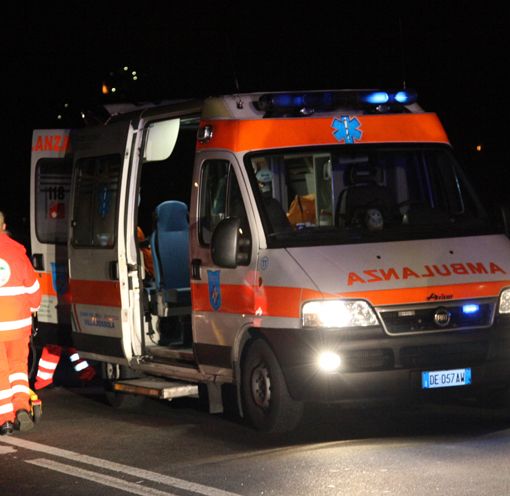 Orbassano, incidente in tangenziale: tre feriti, cinquantenne in codice rosso