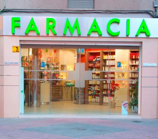 Cos'è il coronavirus, quali sono i sintomi e come si trasmette: nelle farmacie di Torino e provincia si fa informazione