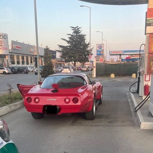 corvette rossa