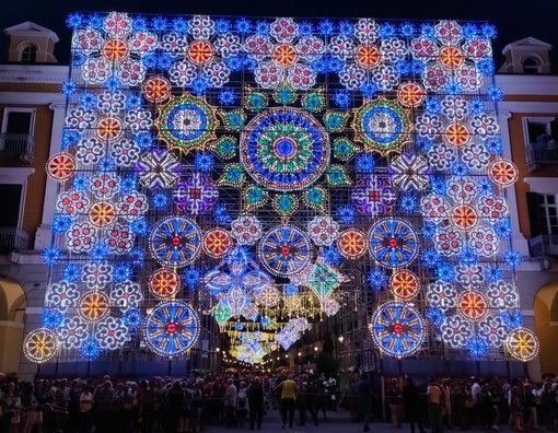Continuano gli appuntamenti dell'Illuminata a Cuneo: laboratori, spettacoli e tanta luce
