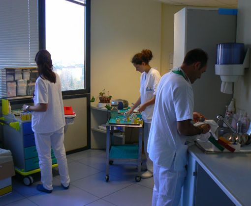Sanità, i contratti Covid in scadenza il 31 dicembre verranno prorogati di un anno