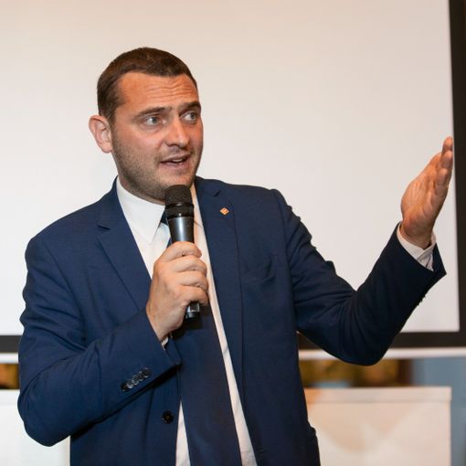 Silvio Magliano, Moderati