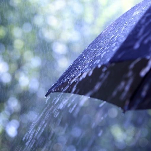Meteo, le previsioni del weekend: oggi pioggia, poi bel tempo e temperature in rialzo