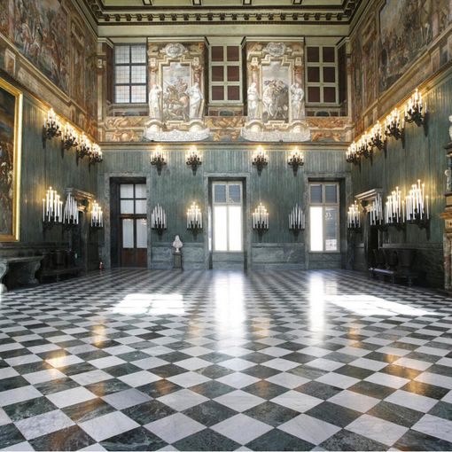 Aperture, visite straordinarie e mostre ai Musei Reali