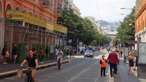 Frontiere tra l’Italia e la Francia: cosa cambia e la nuova autocertificazione