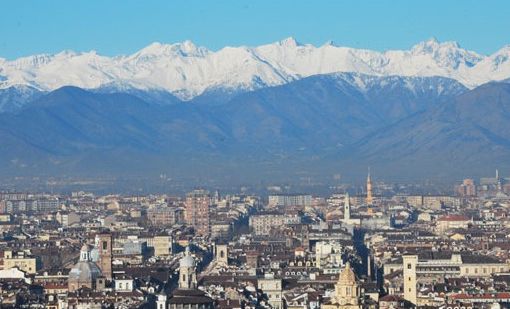 Coronavirus, piemontesi &quot;chiusi&quot; in casa: il 40% vive in meno di 80 metri quadrati, a Torino i maggiori disagi