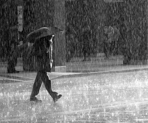 Maltempo, è di nuovo allerta arancione per le forti precipitazioni attese nelle prossime ore