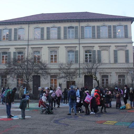 Il ritorno a scuola tra gioia e preoccupazione: &quot;Stiamo facendo miracoli, ma siamo sfiniti&quot; [VIDEO e FOTO]