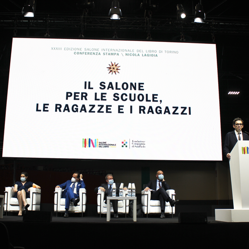 presentazione salone del libro 2021 al Lingotto