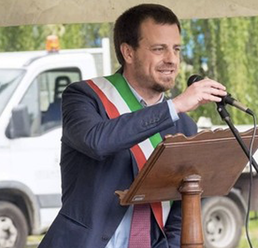Il sindaco di Pinerolo Luca Salvai
