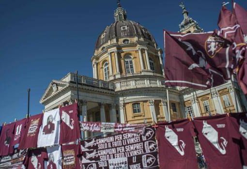 Il Grande Torino sopravvive al passare del tempo e al Covid. &quot;Ricordiamone la bellezza, non solo la tragedia&quot;