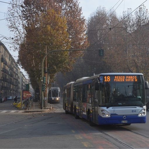bus trasporto pubblico