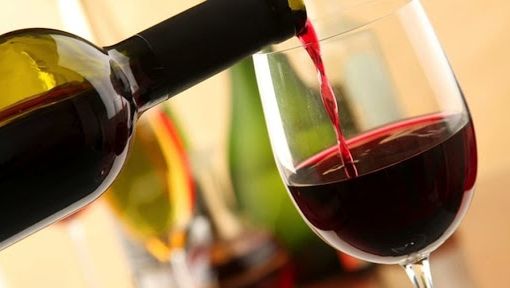 Intesa San Paolo brinda con i produttori di vino: al via il progetto per i &quot;nobili&quot; doc e docg