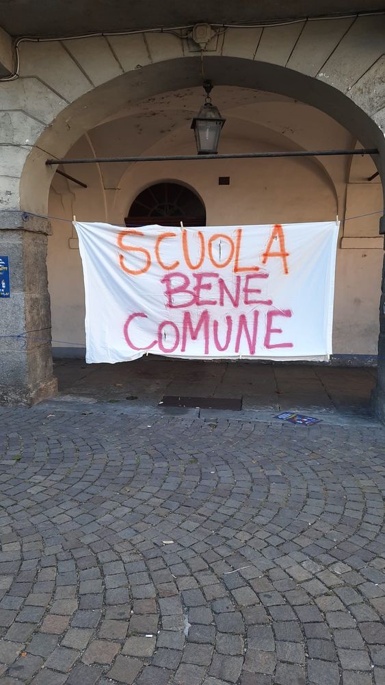 Priorità alla scuola, Pinerolo si schiera contro l’ordinanza Cirio