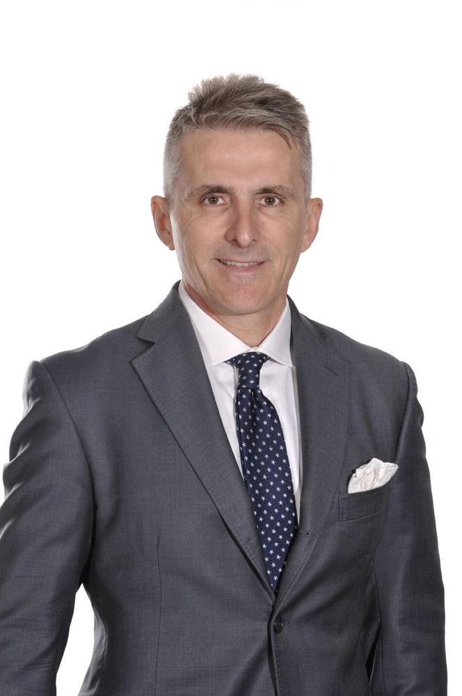 Arrivare alle feste di fine anno al massimo dello splendore grazie alla medicina estetica Arrivare alle feste di fine anno al massimo dello splendore grazie alla medicina estetica