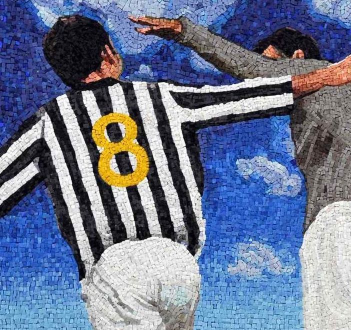 Mosaico per Alessio Ferramosca Neri e Riccardo Neri, intitolato &quot;I colori della primavera&quot; e creato dall' artista Leonardo Pivi. Si trova all'ingresso del campo 8 del Centro Juventus di Vinovo