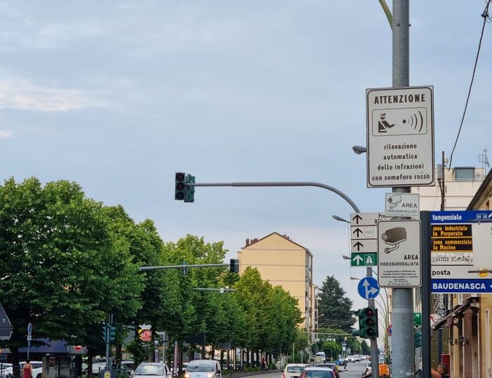 Pinerolo: semafori spenti agli incroci attorno al Conad